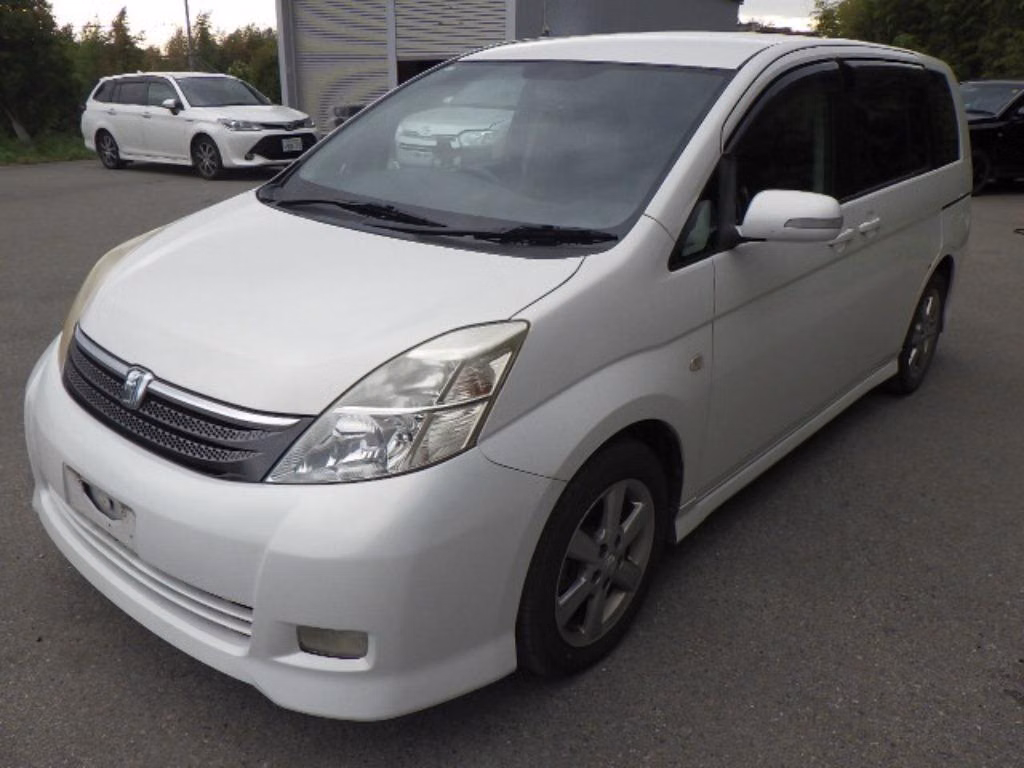 TOYOTA ISIS