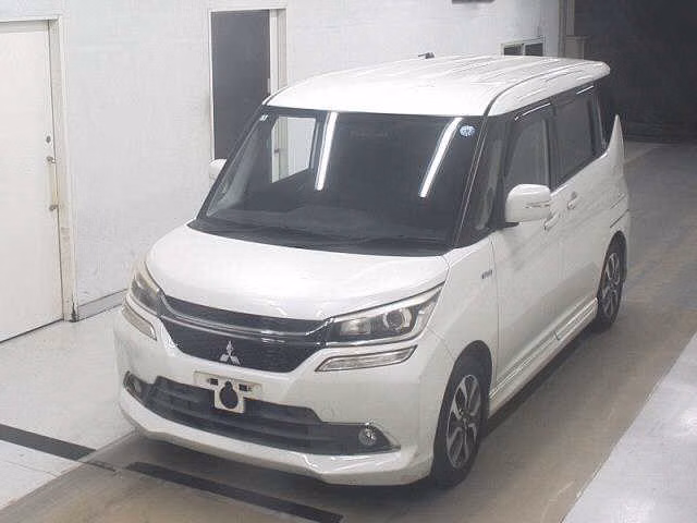 MITSUBISHI DELICA D:2