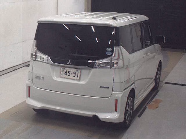 MITSUBISHI DELICA D:2