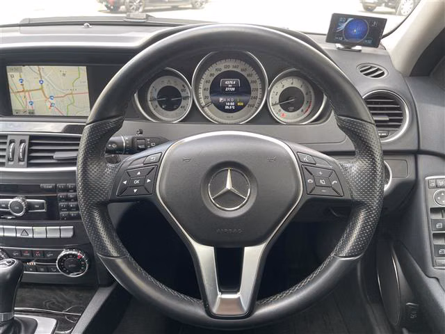 MERCEDES-BENZ C-CLASS