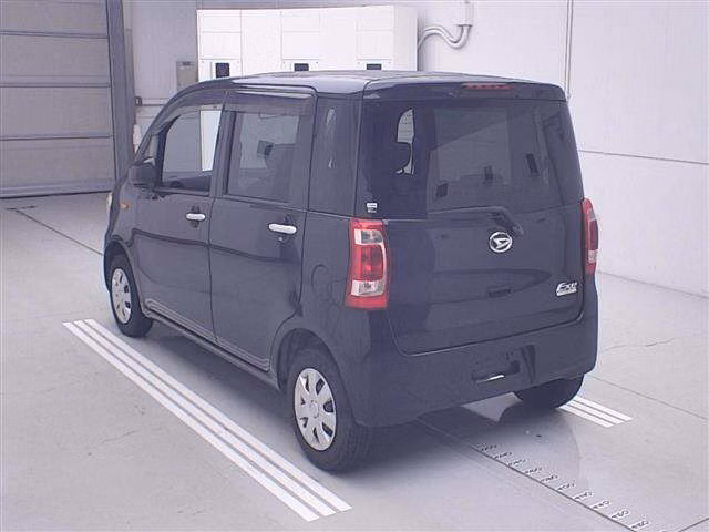 DAIHATSU TANTO EXE