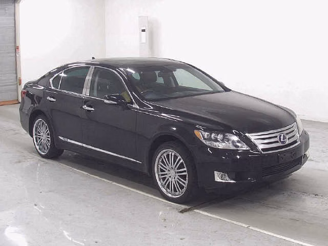 LEXUS LS600H