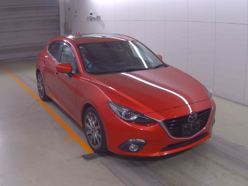 MAZDA AXELA