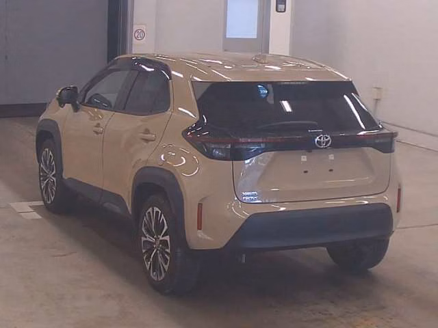 TOYOTA YARIS CROSS