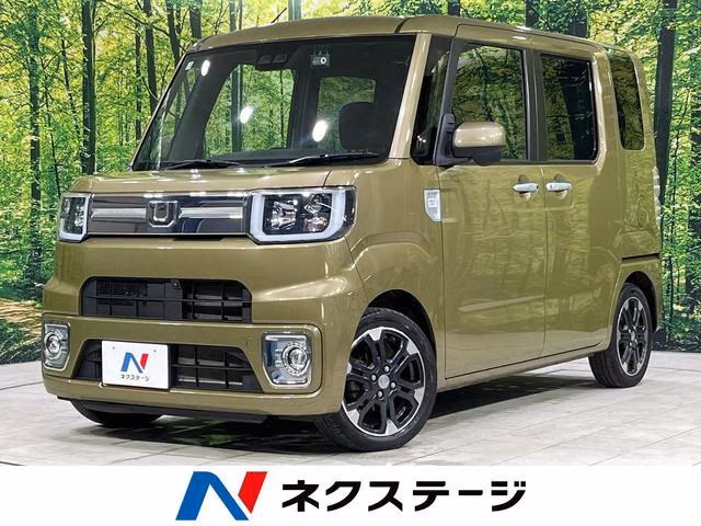 DAIHATSU WAKE