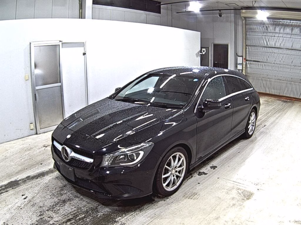 MERCEDES-BENZ CLA-CLASS