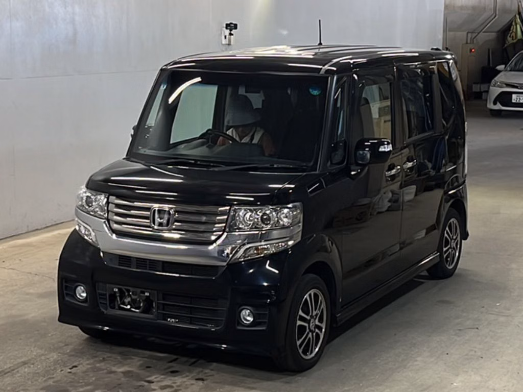 HONDA N-BOX