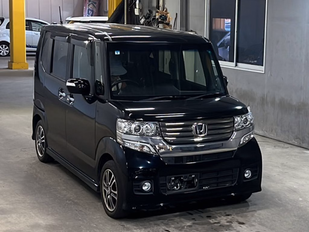 HONDA N-BOX