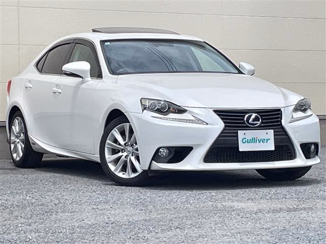 Lexus IS300h