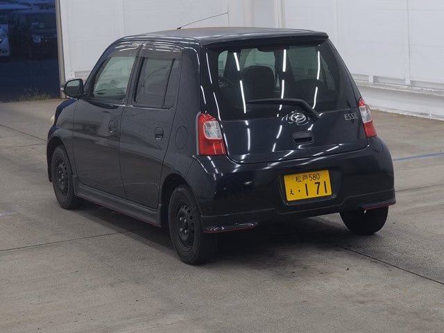 DAIHATSU ESSE