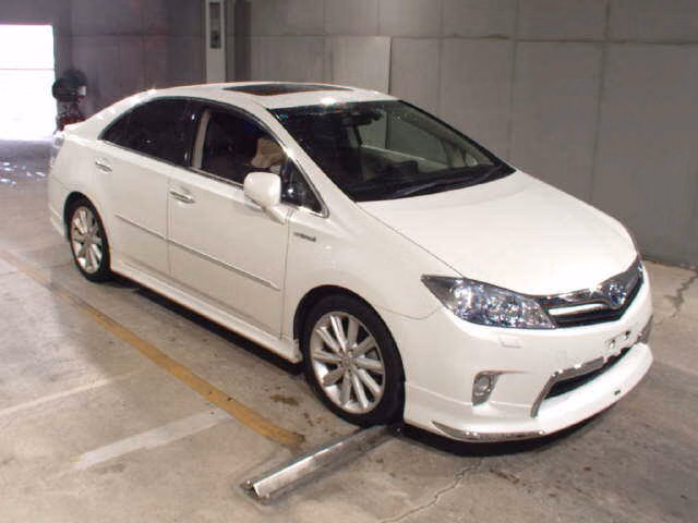 TOYOTA SAI