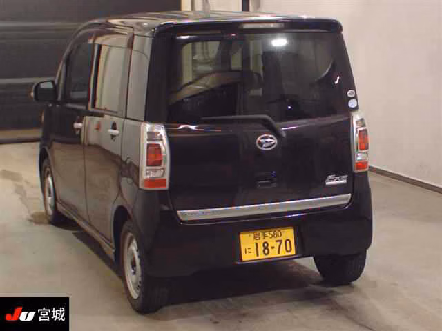 DAIHATSU TANTO EXE