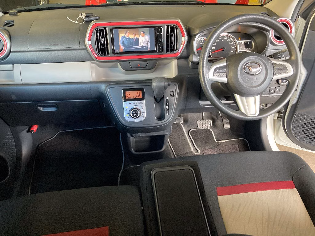 DAIHATSU BOON
