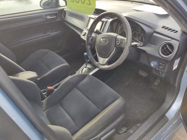 TOYOTA COROLLA FIELDER