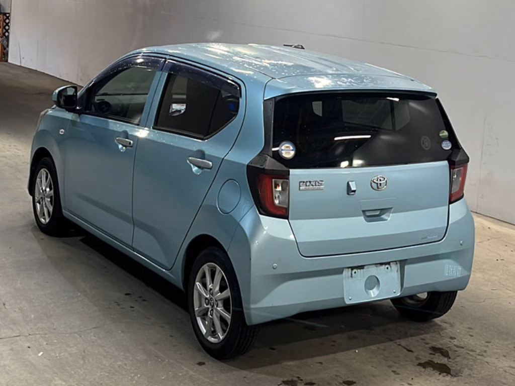TOYOTA PIXIS EPOCH