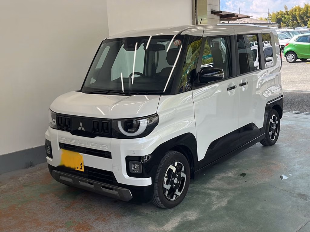 MITSUBISHI DELICA MINI