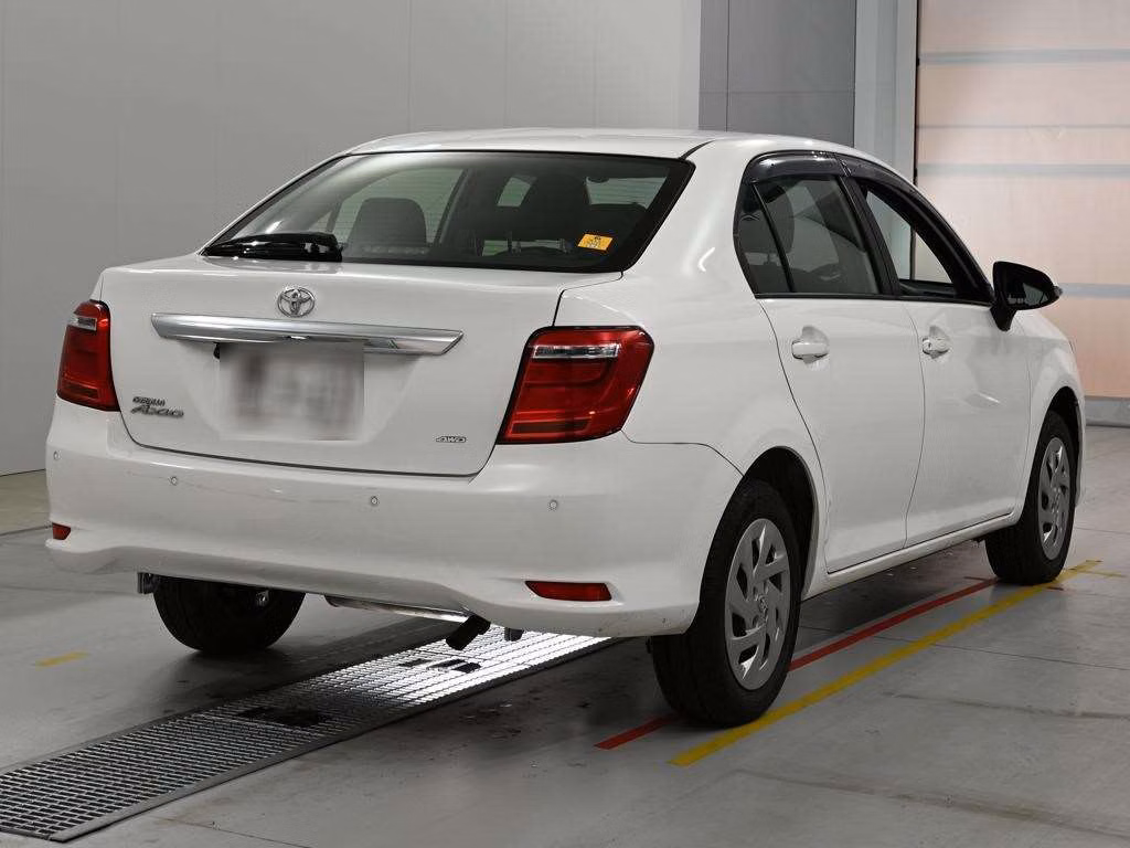 TOYOTA COROLLA AXIO
