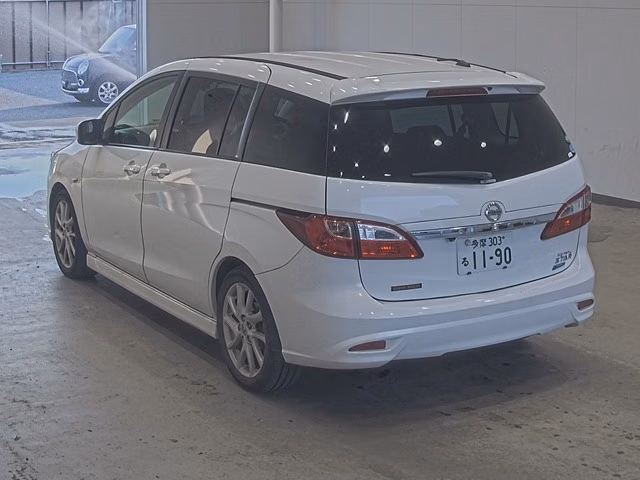 NISSAN LAFESTA