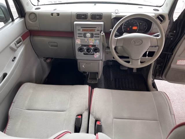DAIHATSU MOVE CONTE