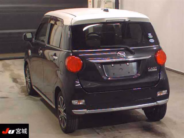 DAIHATSU CAST