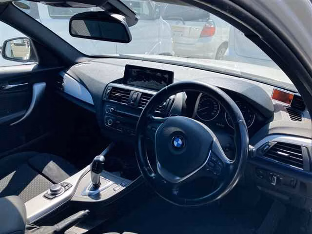 BMW 1-SERIES