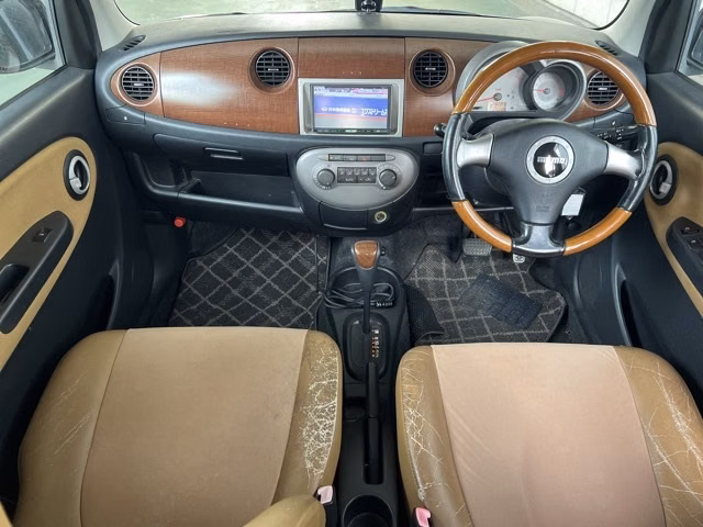 DAIHATSU MIRA GINO