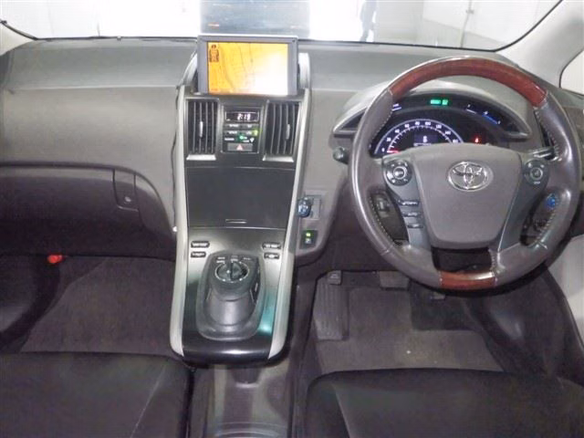 TOYOTA SAI