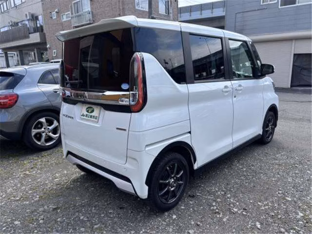 MITSUBISHI EK SPACE