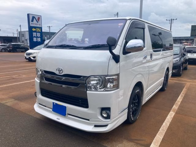 Toyota Regius Ace