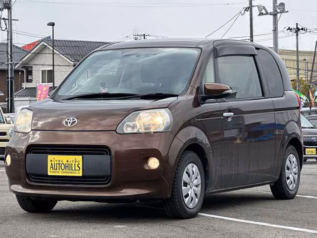 TOYOTA PORTE