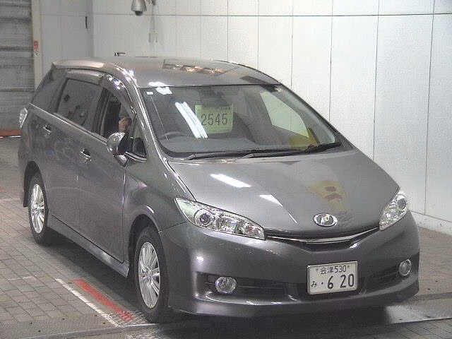 TOYOTA WISH
