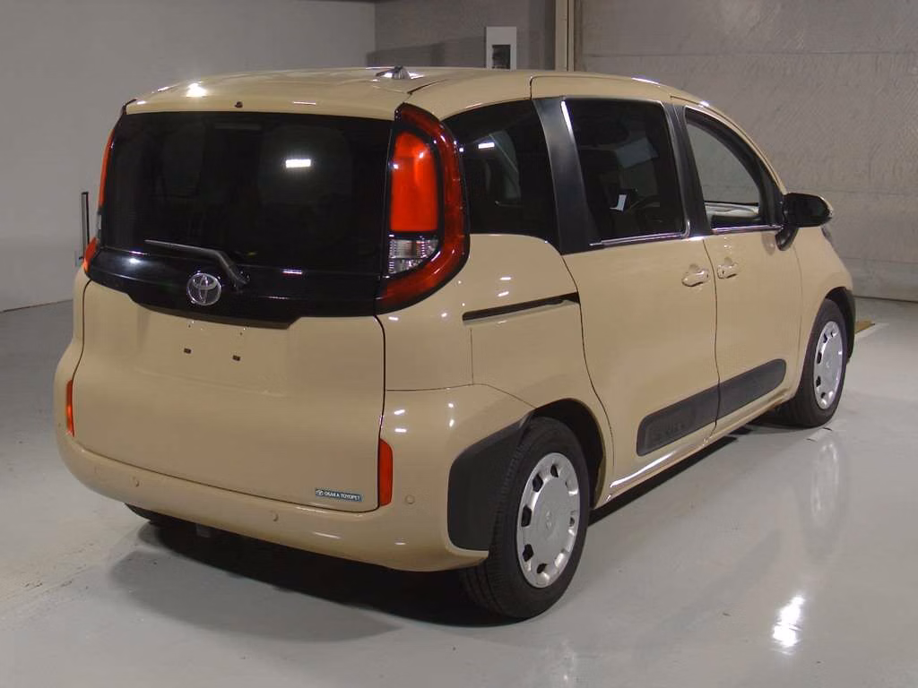 TOYOTA SIENTA