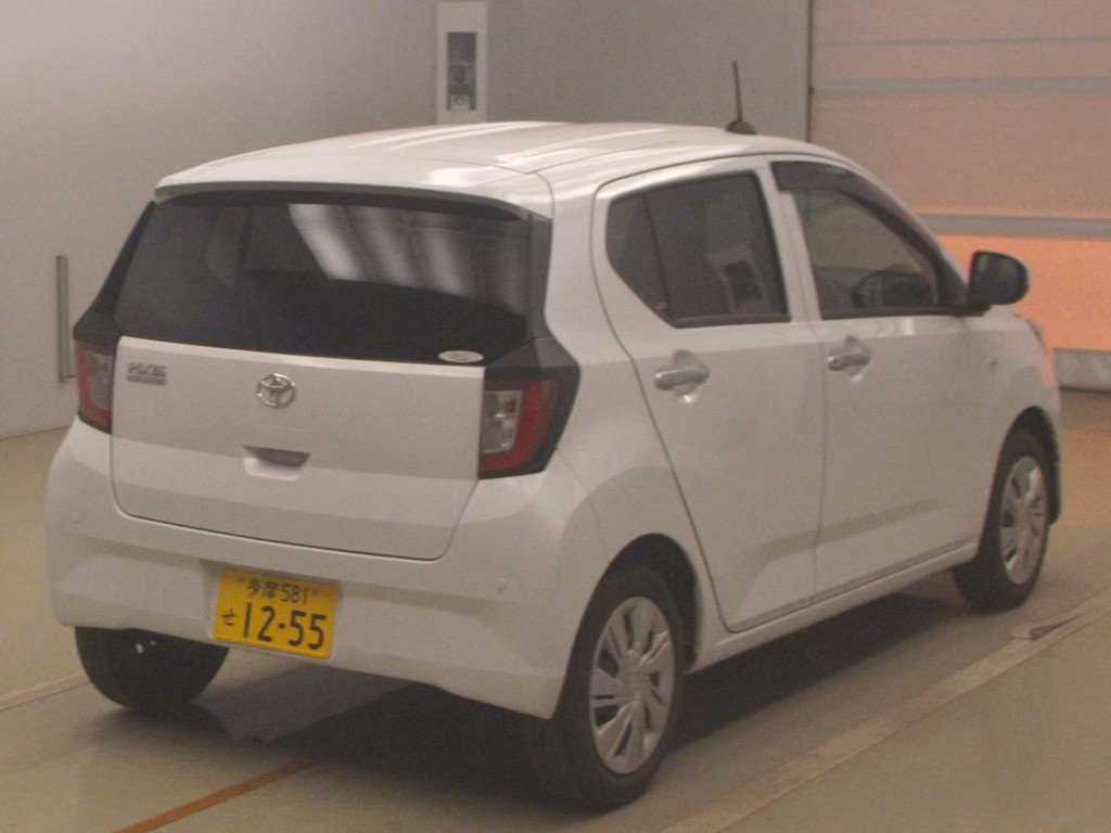 TOYOTA PIXIS EPOCH