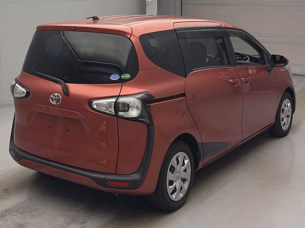 TOYOTA SIENTA