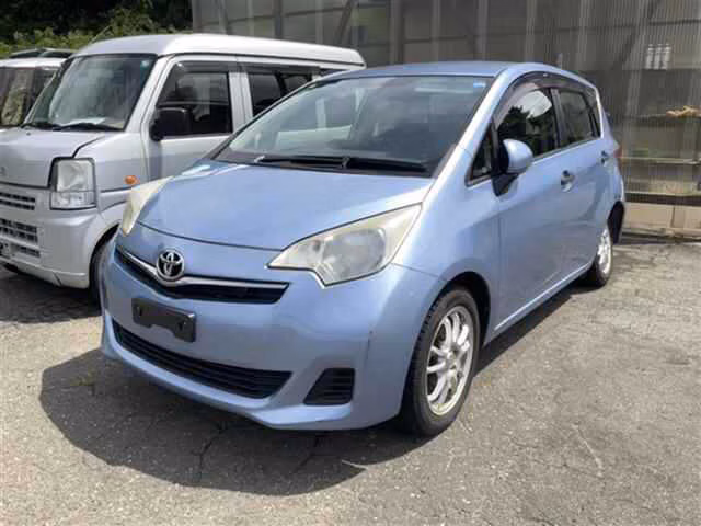 Toyota Ractis