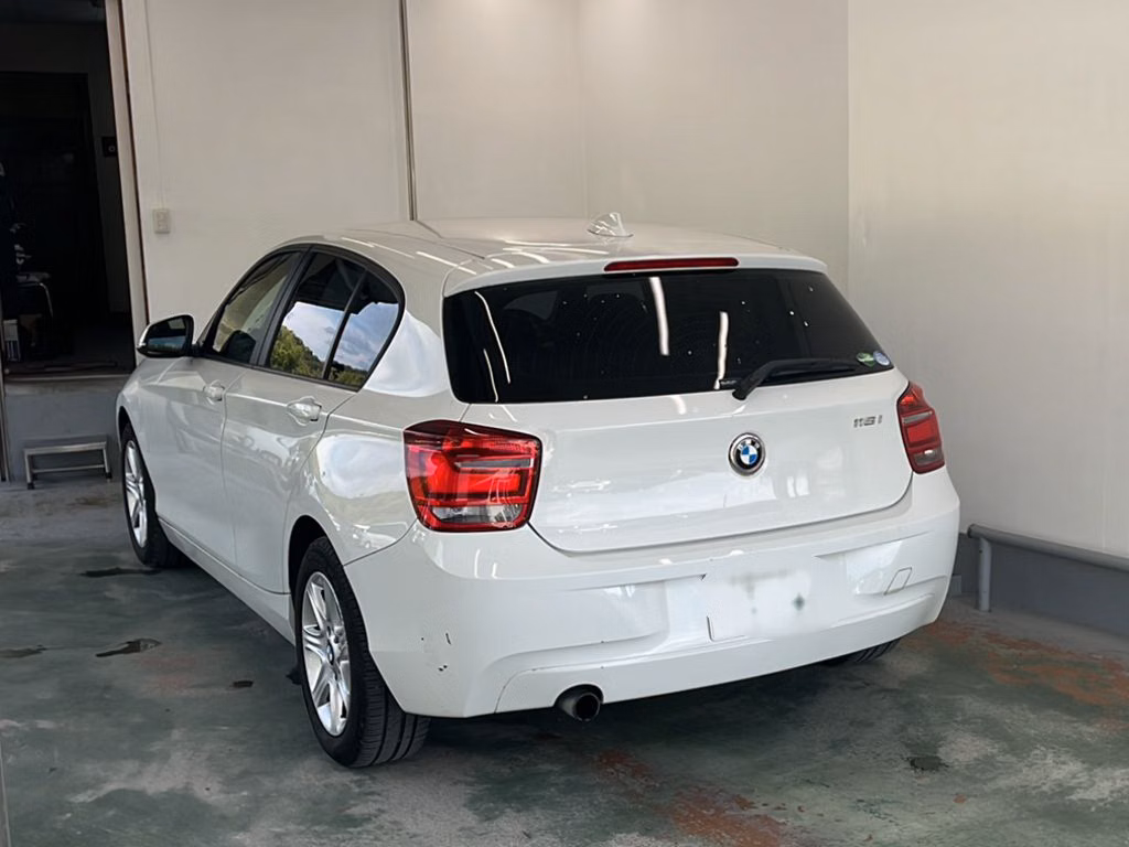BMW 1-SERIES