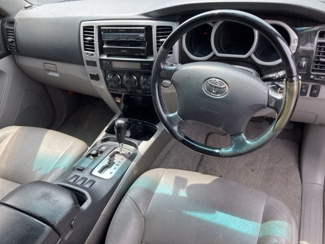 TOYOTA HILUX SURF