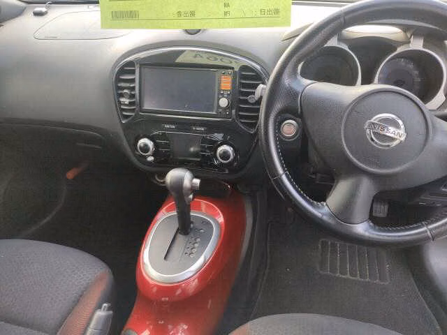 NISSAN JUKE
