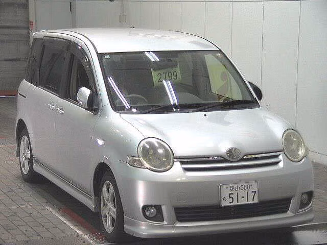 TOYOTA SIENTA