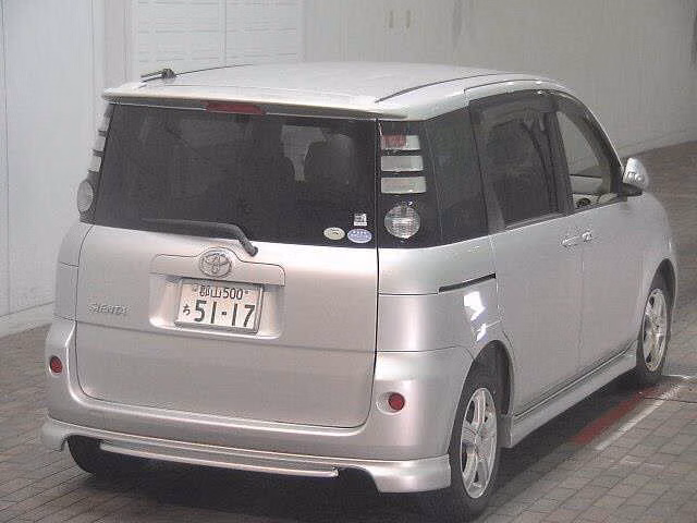 TOYOTA SIENTA