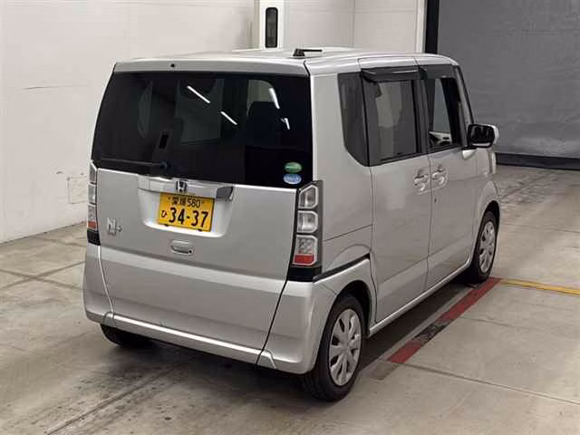 HONDA N-BOX+