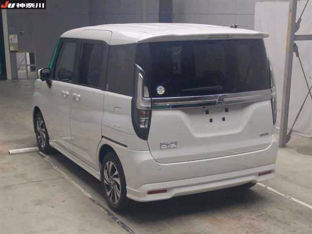 MITSUBISHI DELICA D:2