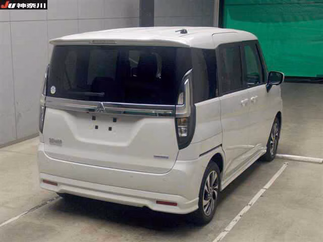 MITSUBISHI DELICA D:2