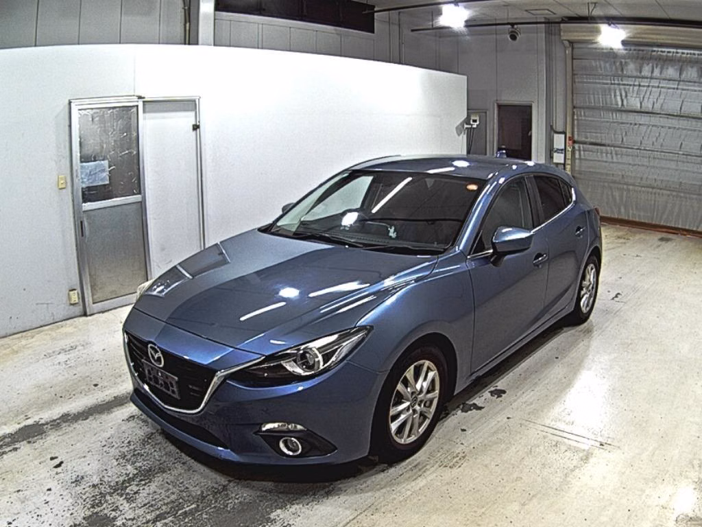 MAZDA AXELA
