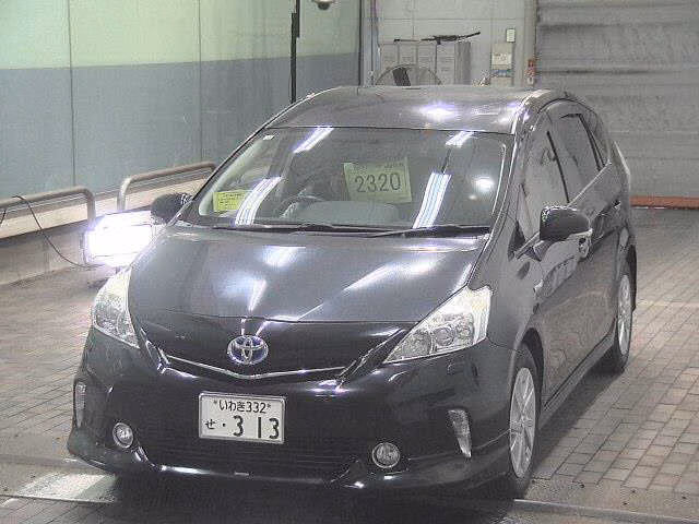 TOYOTA PRIUS ALPHA