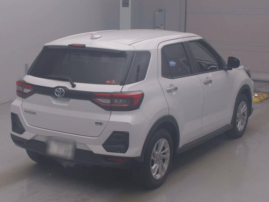 TOYOTA RAIZE