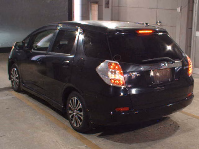 HONDA FIT SHUTTLE