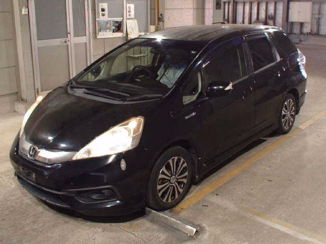 HONDA FIT SHUTTLE