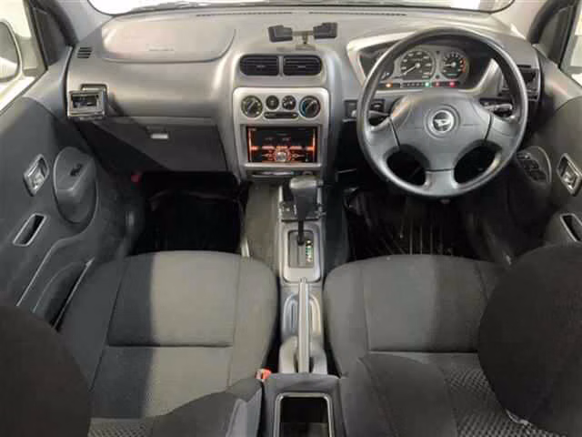 DAIHATSU TERIOS KID