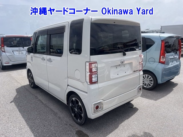 DAIHATSU WAKE